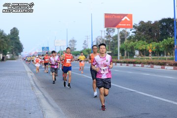 BINH DUONG NEW CITY HALF MARATHON 2024 - Ảnh #1772514