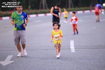 BINH DUONG NEW CITY HALF MARATHON 2024 - Ảnh #1727124
