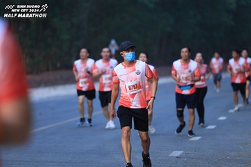 BINH DUONG NEW CITY HALF MARATHON 2024 - Ảnh #1750411