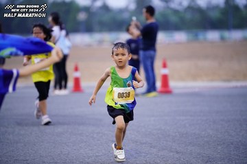 BINH DUONG NEW CITY HALF MARATHON 2024 - Ảnh #1725303