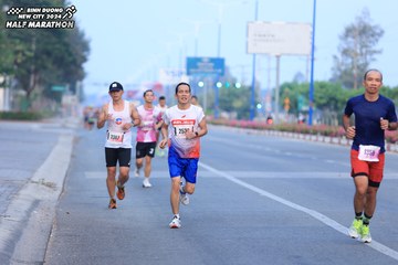 BINH DUONG NEW CITY HALF MARATHON 2024 - Ảnh #1766416