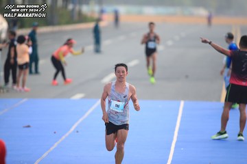 BINH DUONG NEW CITY HALF MARATHON 2024 - Ảnh #1738904