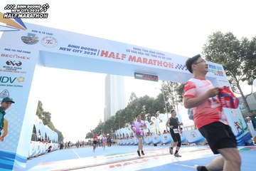 BINH DUONG NEW CITY HALF MARATHON 2024 - Ảnh #1822181