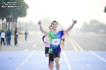 BINH DUONG NEW CITY HALF MARATHON 2024 - Ảnh #1756839