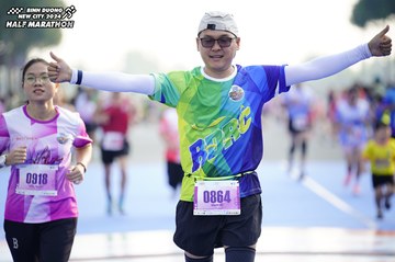 BINH DUONG NEW CITY HALF MARATHON 2024 - Ảnh #1759871