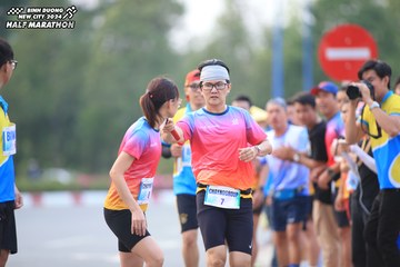 BINH DUONG NEW CITY HALF MARATHON 2024 - Ảnh #1736966
