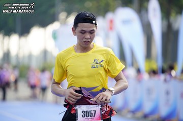 BINH DUONG NEW CITY HALF MARATHON 2024 - Ảnh #1759848