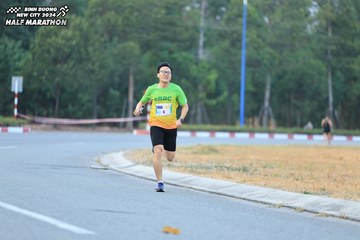BINH DUONG NEW CITY HALF MARATHON 2024 - Ảnh #1735515