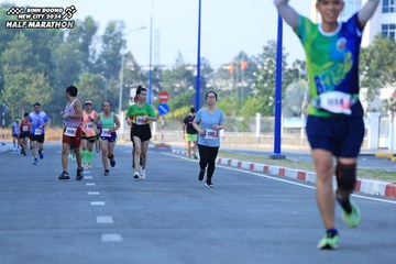 BINH DUONG NEW CITY HALF MARATHON 2024 - Ảnh #1765701