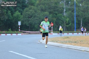 BINH DUONG NEW CITY HALF MARATHON 2024 - Ảnh #1735852