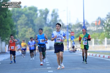 BINH DUONG NEW CITY HALF MARATHON 2024 - Ảnh #1767778