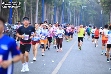 BINH DUONG NEW CITY HALF MARATHON 2024 - Ảnh #1750410