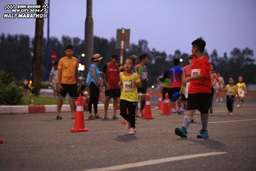 BINH DUONG NEW CITY HALF MARATHON 2024 - Ảnh #1728396