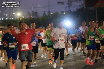 BINH DUONG NEW CITY HALF MARATHON 2024 - Ảnh #1741269