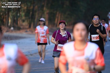 BINH DUONG NEW CITY HALF MARATHON 2024 - Ảnh #1772654