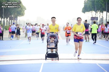 BINH DUONG NEW CITY HALF MARATHON 2024 - Ảnh #1761171