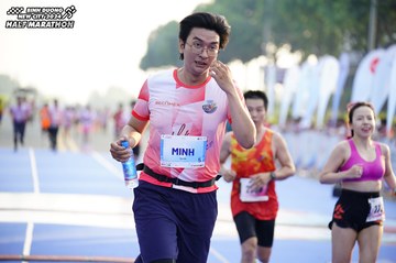 BINH DUONG NEW CITY HALF MARATHON 2024 - Ảnh #1762391