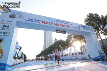 BINH DUONG NEW CITY HALF MARATHON 2024 - Ảnh #1820013