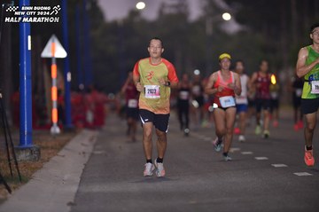 BINH DUONG NEW CITY HALF MARATHON 2024 - Ảnh #1756462