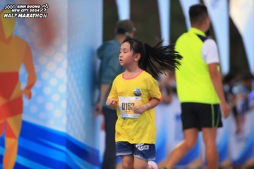 BINH DUONG NEW CITY HALF MARATHON 2024 - Ảnh #1724346