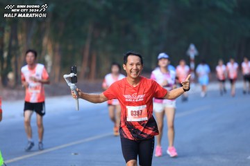 BINH DUONG NEW CITY HALF MARATHON 2024 - Ảnh #1750649