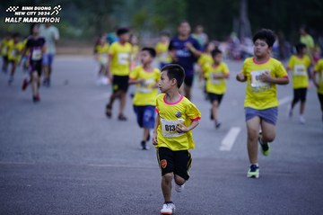 BINH DUONG NEW CITY HALF MARATHON 2024 - Ảnh #1724609