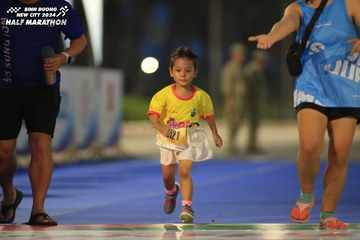 BINH DUONG NEW CITY HALF MARATHON 2024 - Ảnh #1728751