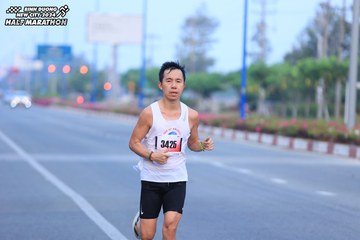 BINH DUONG NEW CITY HALF MARATHON 2024 - Ảnh #1765385