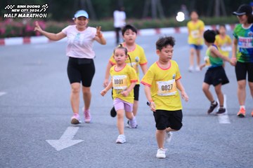 BINH DUONG NEW CITY HALF MARATHON 2024 - Ảnh #1726761