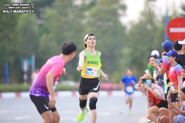 BINH DUONG NEW CITY HALF MARATHON 2024 - Ảnh #1736805