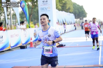 BINH DUONG NEW CITY HALF MARATHON 2024 - Ảnh #1759713