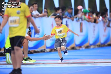 BINH DUONG NEW CITY HALF MARATHON 2024 - Ảnh #1728959