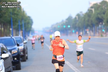 BINH DUONG NEW CITY HALF MARATHON 2024 - Ảnh #1739713
