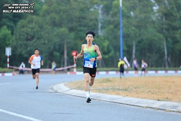 BINH DUONG NEW CITY HALF MARATHON 2024 - Ảnh #1735822