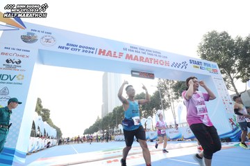 BINH DUONG NEW CITY HALF MARATHON 2024 - Ảnh #1822202