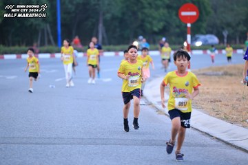 BINH DUONG NEW CITY HALF MARATHON 2024 - Ảnh #1726440
