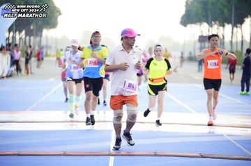 BINH DUONG NEW CITY HALF MARATHON 2024 - Ảnh #1762641