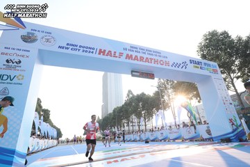 BINH DUONG NEW CITY HALF MARATHON 2024 - Ảnh #1820326