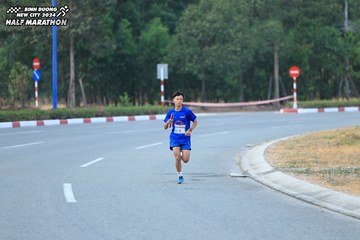 BINH DUONG NEW CITY HALF MARATHON 2024 - Ảnh #1735063