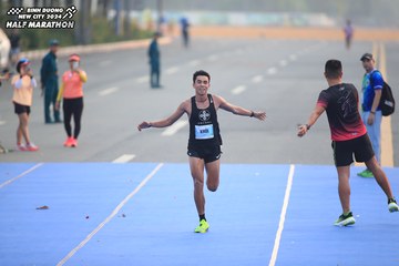 BINH DUONG NEW CITY HALF MARATHON 2024 - Ảnh #1738922