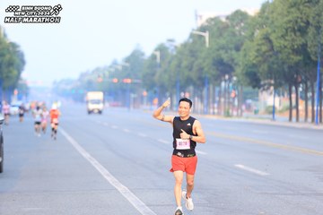 BINH DUONG NEW CITY HALF MARATHON 2024 - Ảnh #1739705