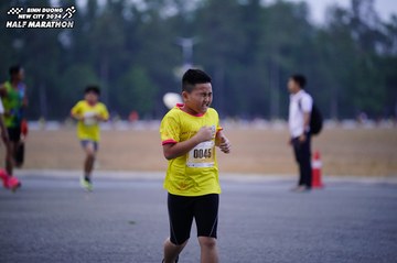 BINH DUONG NEW CITY HALF MARATHON 2024 - Ảnh #1725173