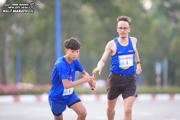 BINH DUONG NEW CITY HALF MARATHON 2024 - Ảnh #1736395