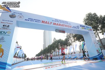 BINH DUONG NEW CITY HALF MARATHON 2024 - Ảnh #1821543