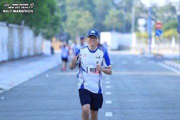 BINH DUONG NEW CITY HALF MARATHON 2024 - Ảnh #1770496