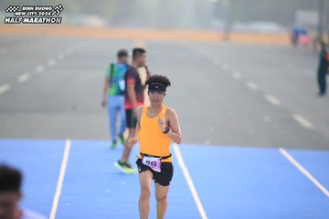 BINH DUONG NEW CITY HALF MARATHON 2024 - Ảnh #1738972