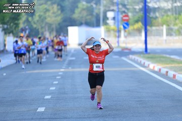 BINH DUONG NEW CITY HALF MARATHON 2024 - Ảnh #1768936