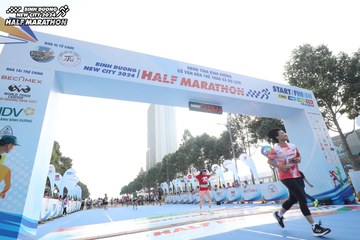 BINH DUONG NEW CITY HALF MARATHON 2024 - Ảnh #1822360