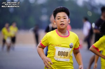 BINH DUONG NEW CITY HALF MARATHON 2024 - Ảnh #1725378
