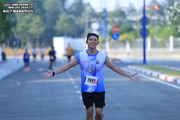 BINH DUONG NEW CITY HALF MARATHON 2024 - Ảnh #1769362